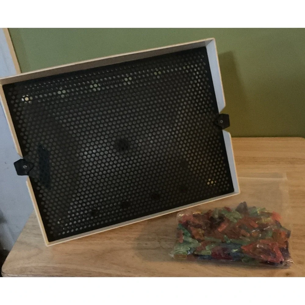 Vintage Lite Brite With 382‎ Pegs, No Box Or Papers, Tested And Works